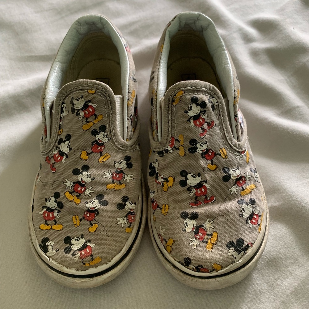 Mickey Vans
